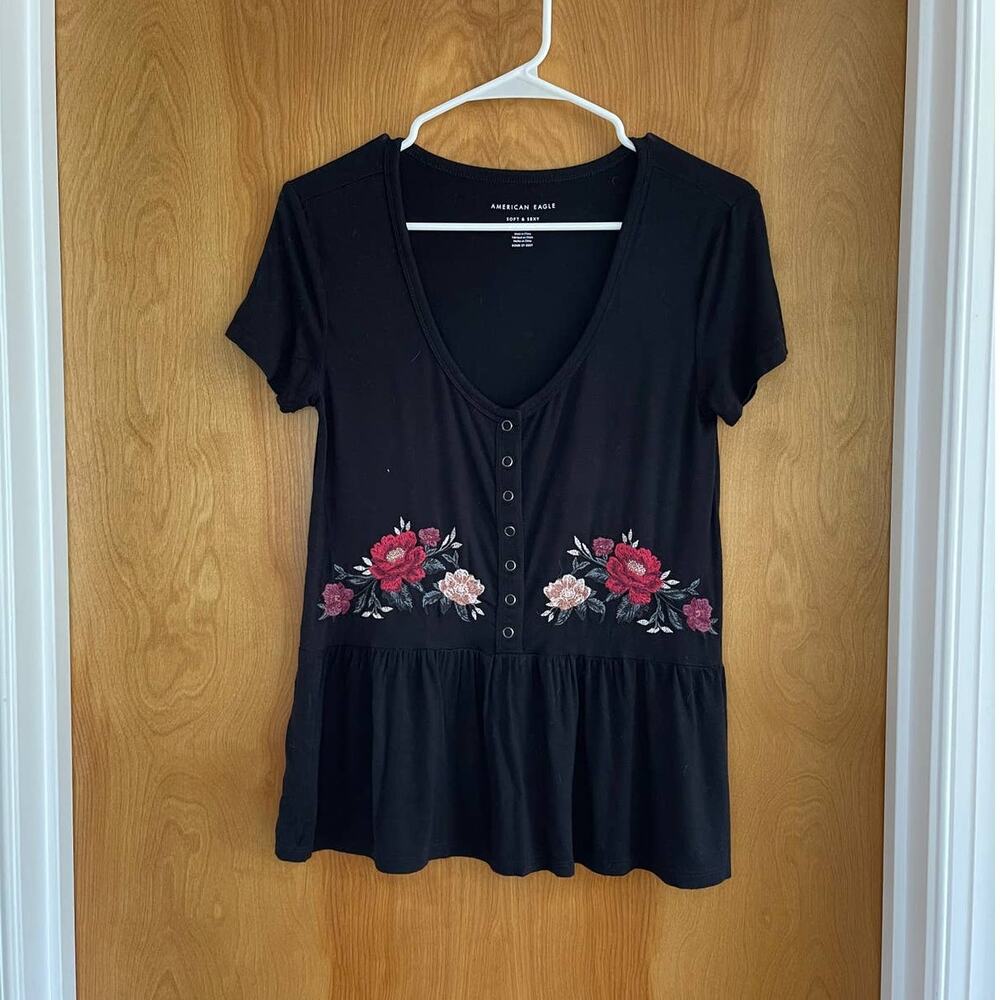 American Eagle Embroidered Floral Top XS